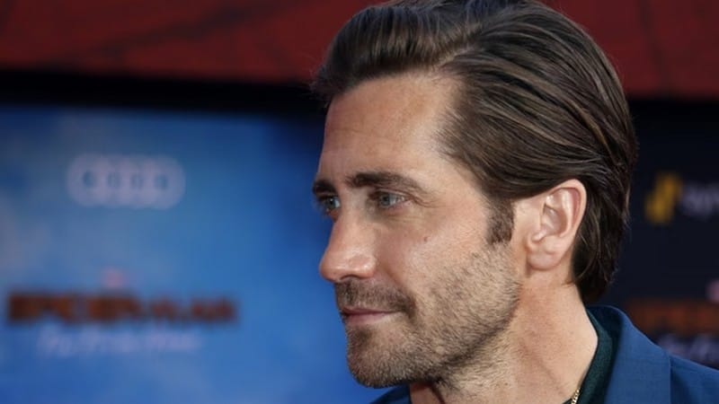 Jake Gyllenhaal Long Hairstyles
