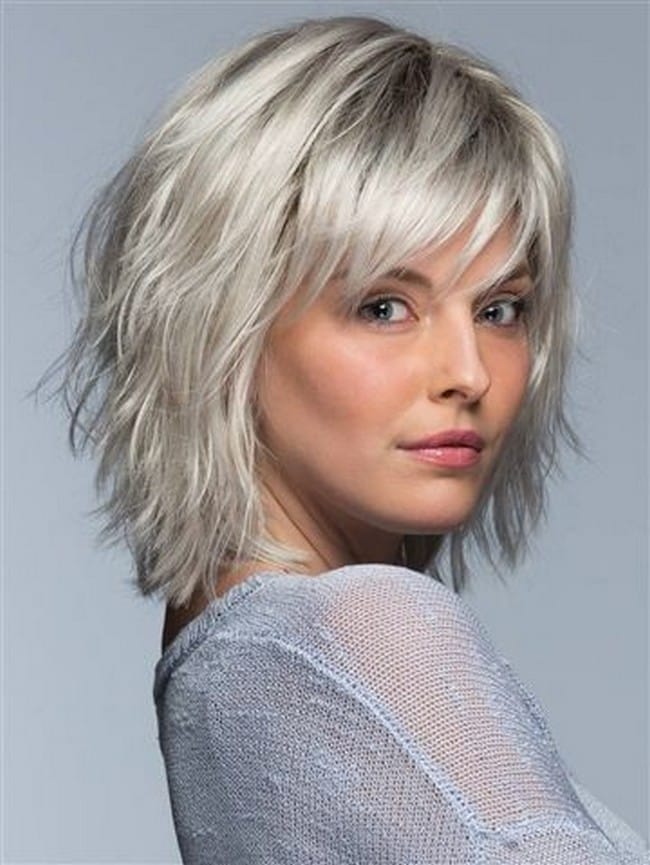 blonde-plunging-bob-with-blurred-effect-1196389-1162615