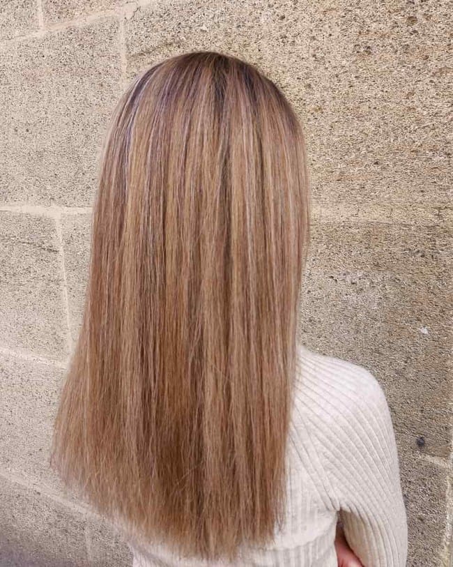 honey-balayage-on-long-dark-brown-hair-2341095-2741546