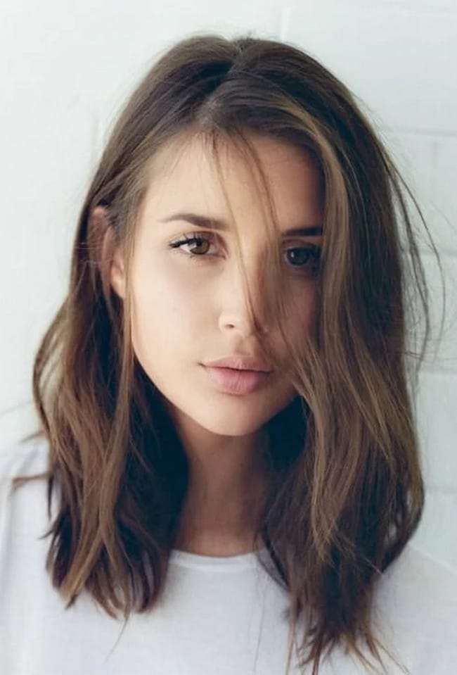 mid-length-layered-cut-on-smooth-brown-hair-with-caramel-balayage-5292345-1415789