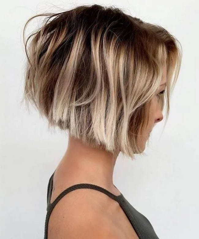 short-layered-bob-two-tone-golden-blonde-brown-5862072-4672305