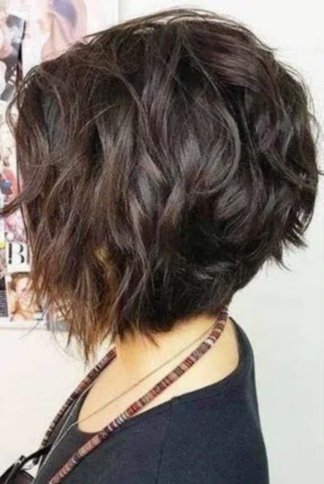 short-wavy-layered-hair-1198406-5741822
