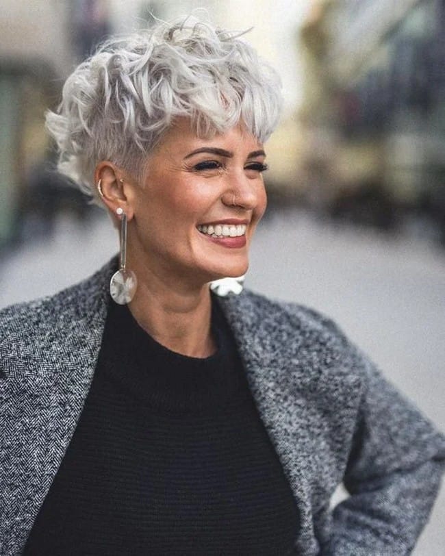 silver-pixie-hair-with-natural-effect-9258820-3321848