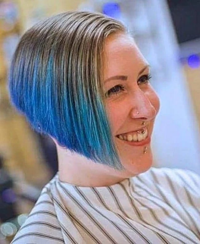 very-short-asymmetrical-plunging-square-haircuts-9374560-7255198